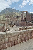 Pisac, archeological complex, door